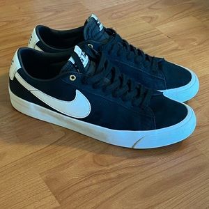 Nike SB Blazer